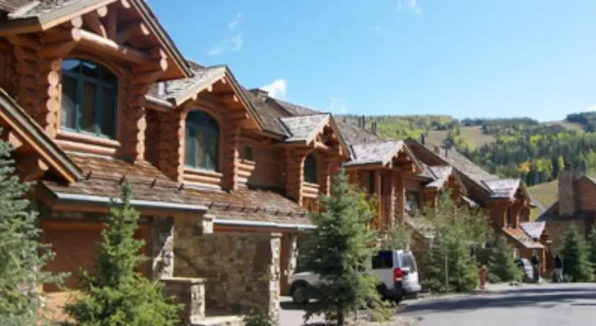 RedAwning Villas at Tristant 209-Plus!