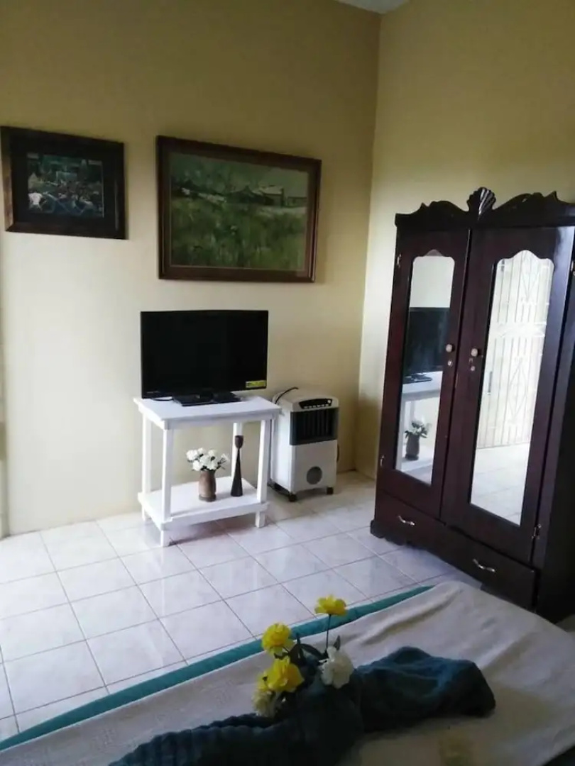 Remarkable 2-bed Villa in Fair Prospect Sea View