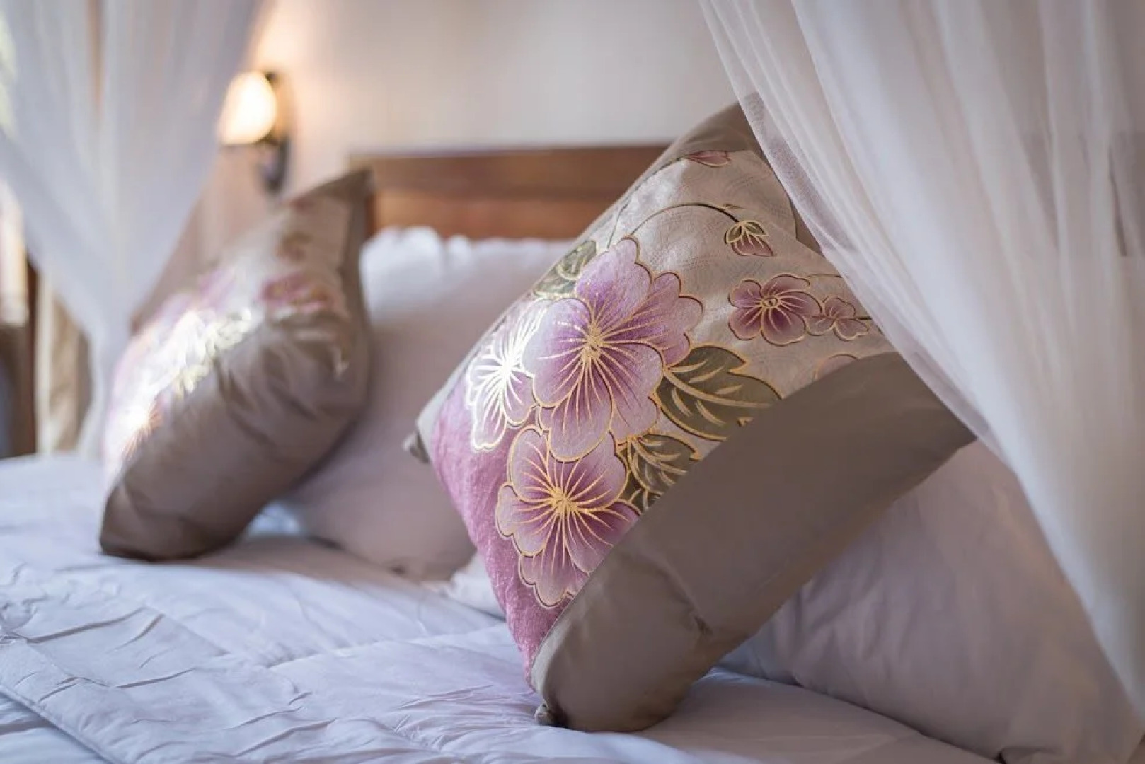 Yellow Bridge Homestay