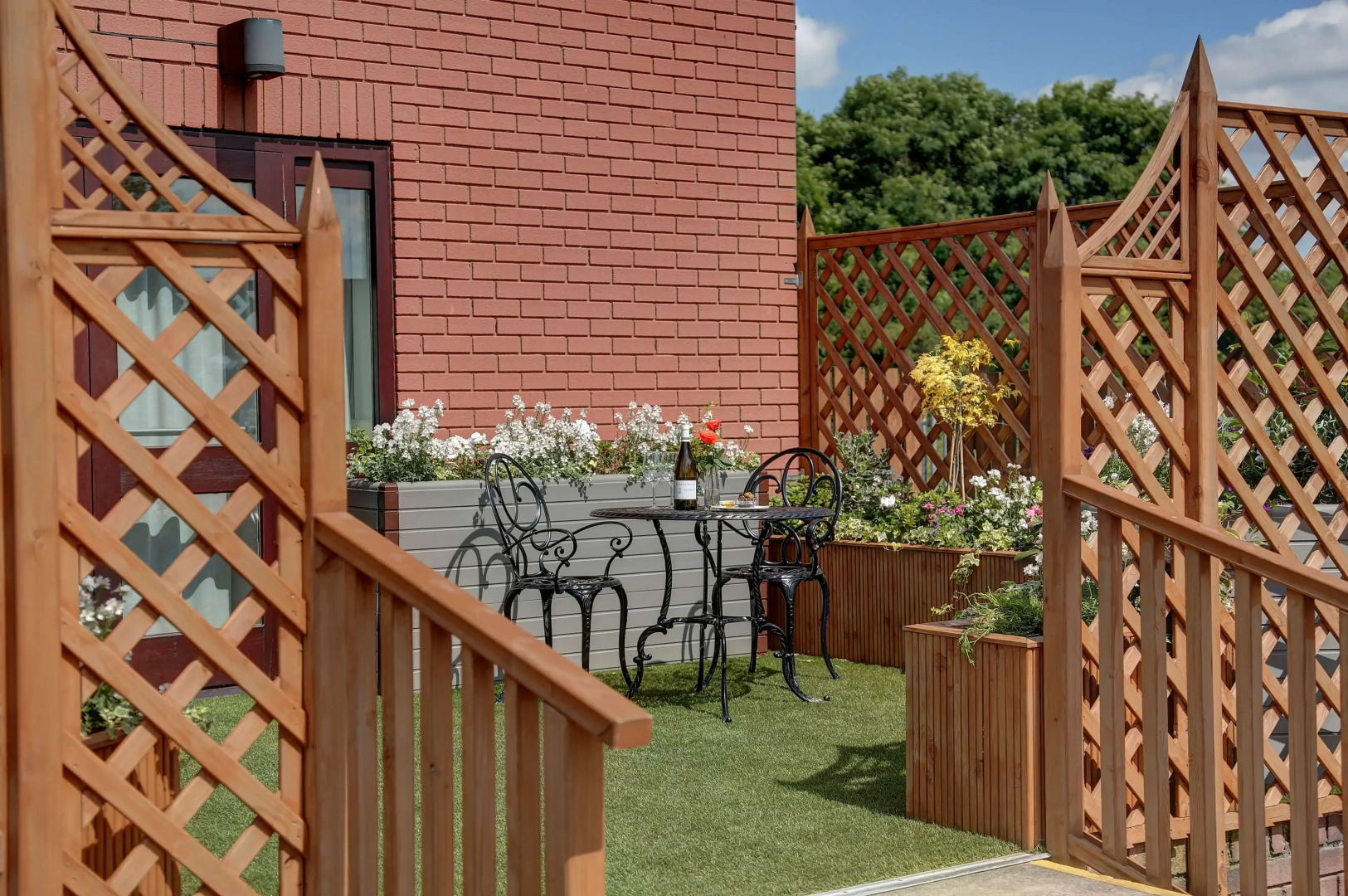 Best Western Plus Milford Hotel