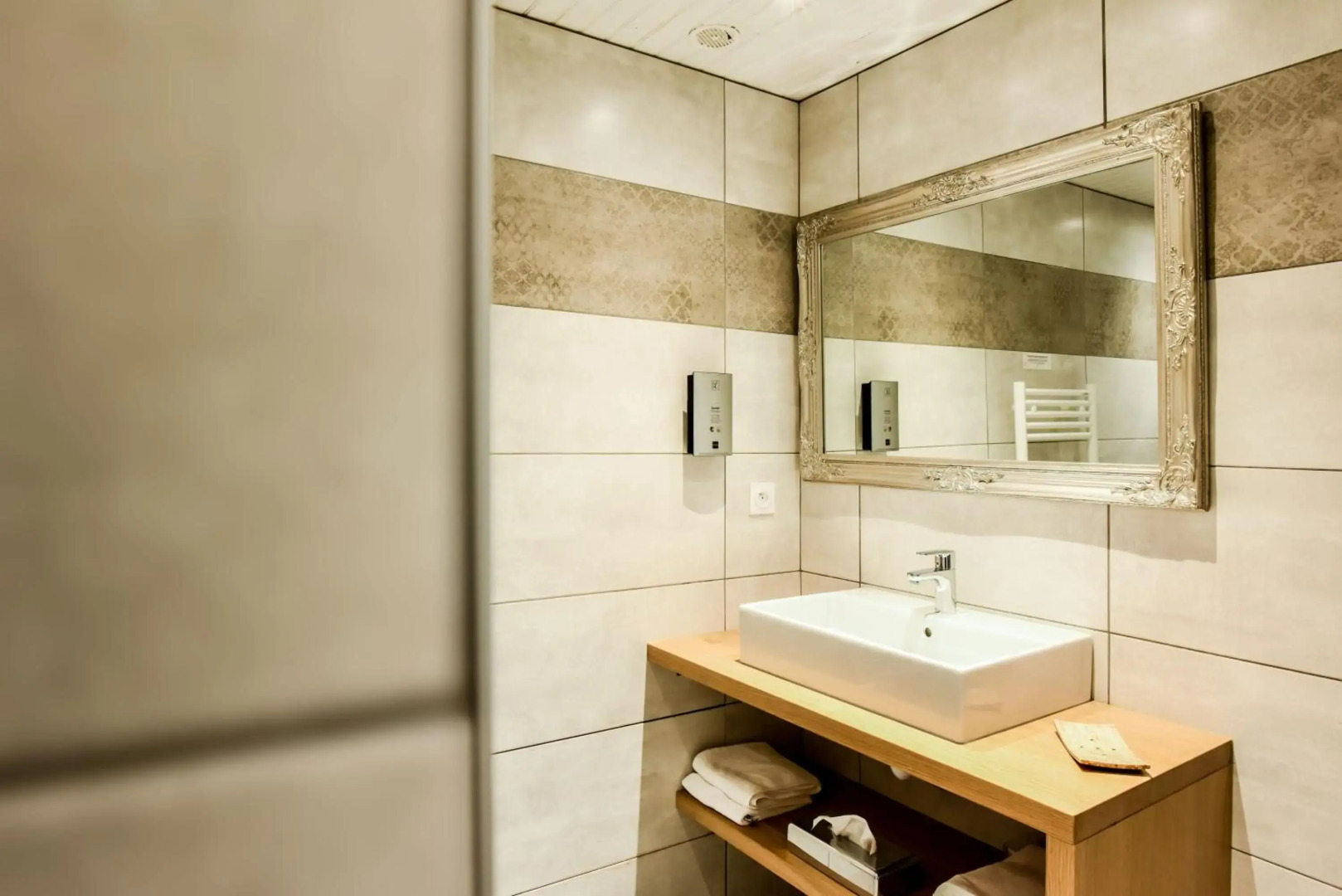 Logis Hôtel Mendi Alde