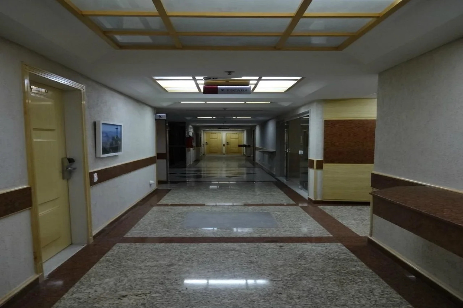 Elegance Praia Hotel