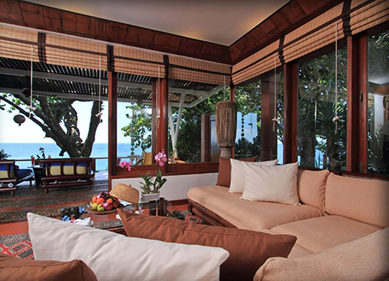 Mom Tri's Villa Royale