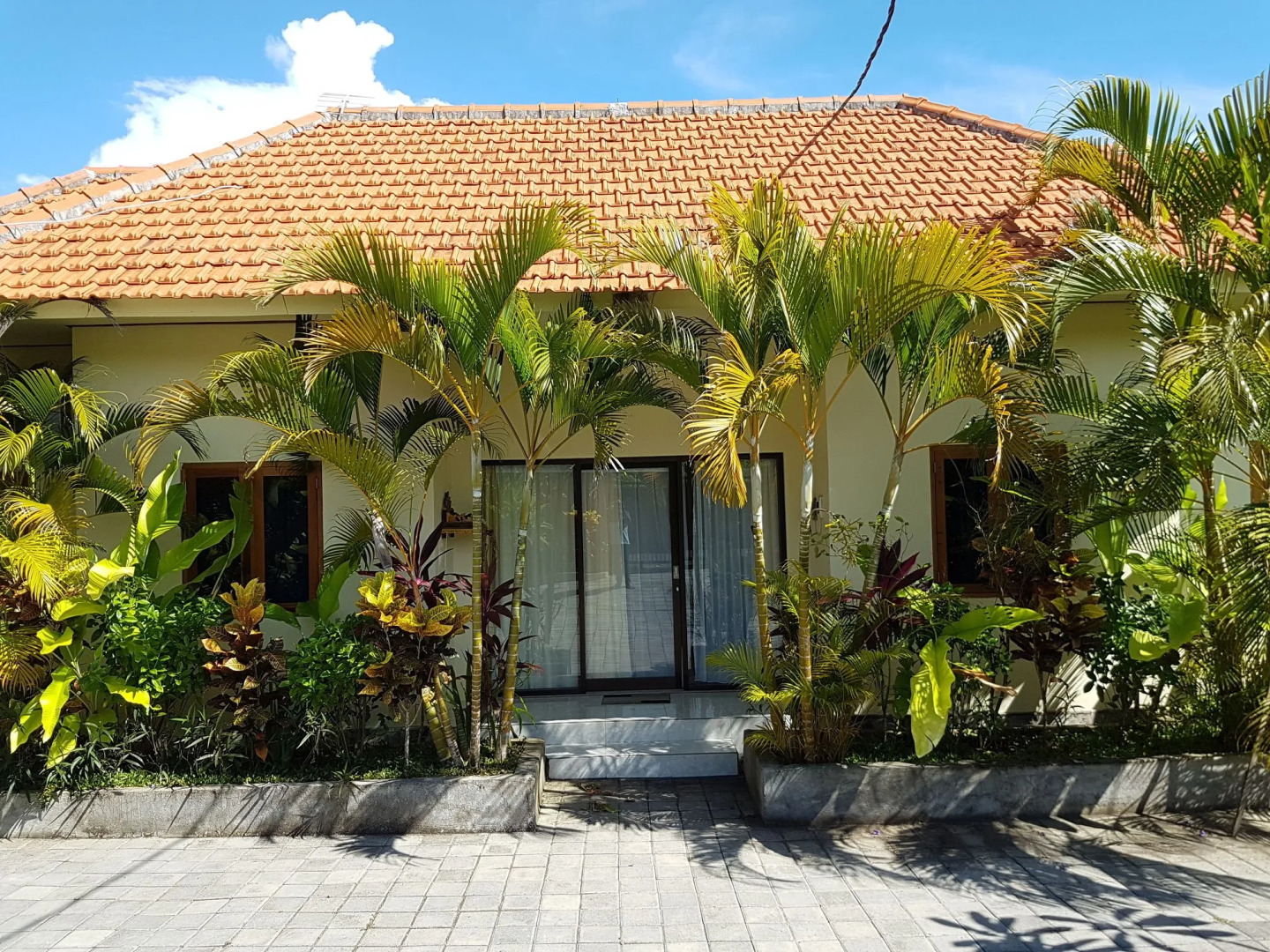 Pandawa Beach Home Stay Guest House