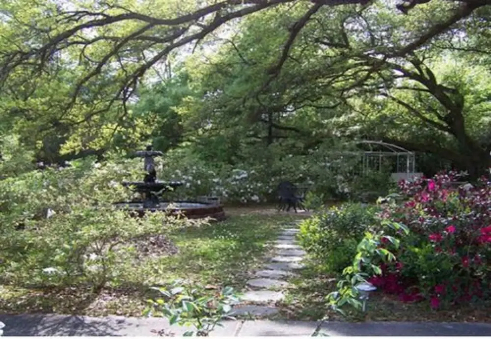 Woodridge Bed and Breakfast of Louisiana