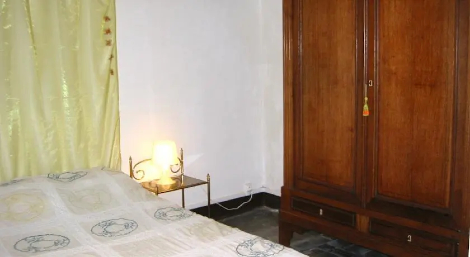 Côté Cour, Côté Jardin