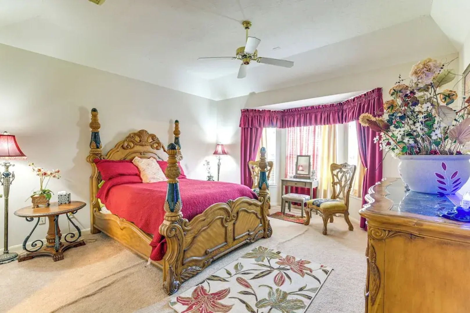 Patio, BBQ & Yard: Family Retreat in Pearland