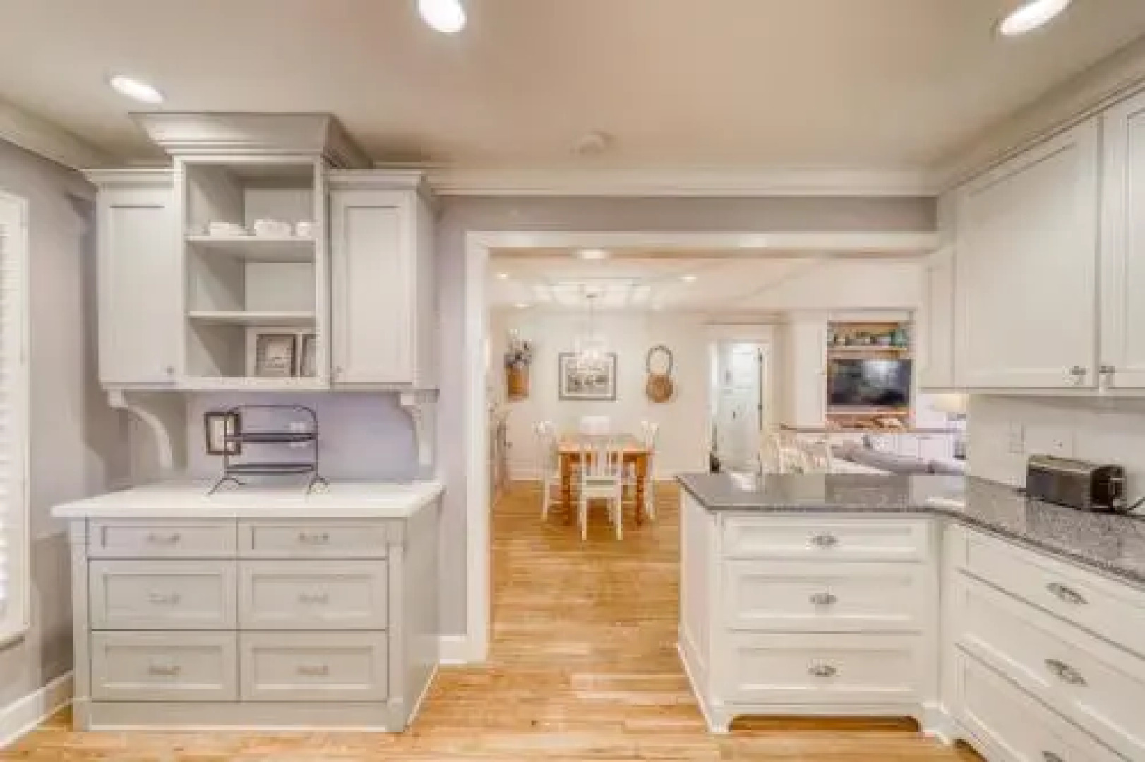 5 Inlet Cove Cottage