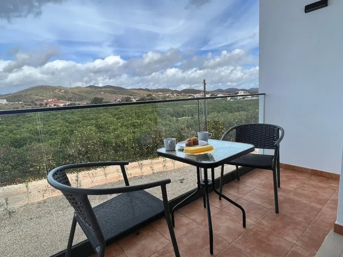 Golden Oasis Retreat in Silves