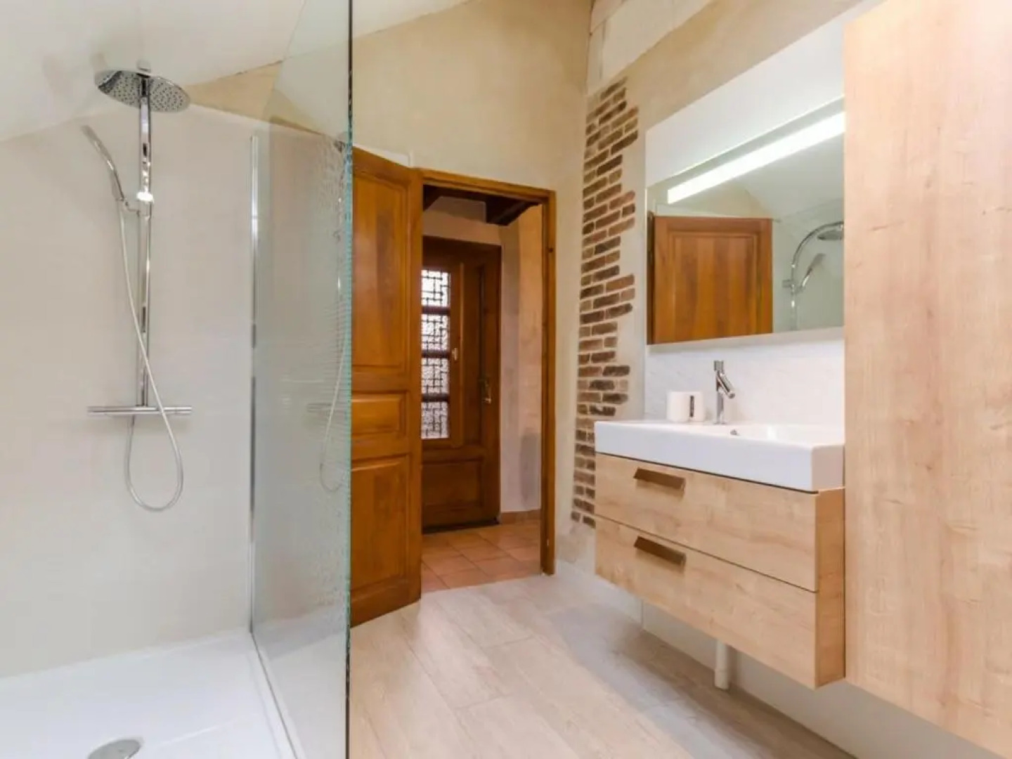 Gîte Laubressel, 4 pièces, 8 personnes - FR-1-543-176