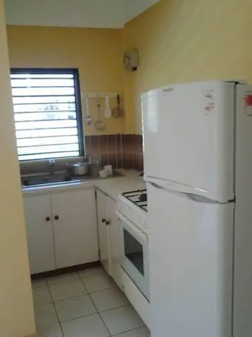 Big Sands Bay Garden Apartment