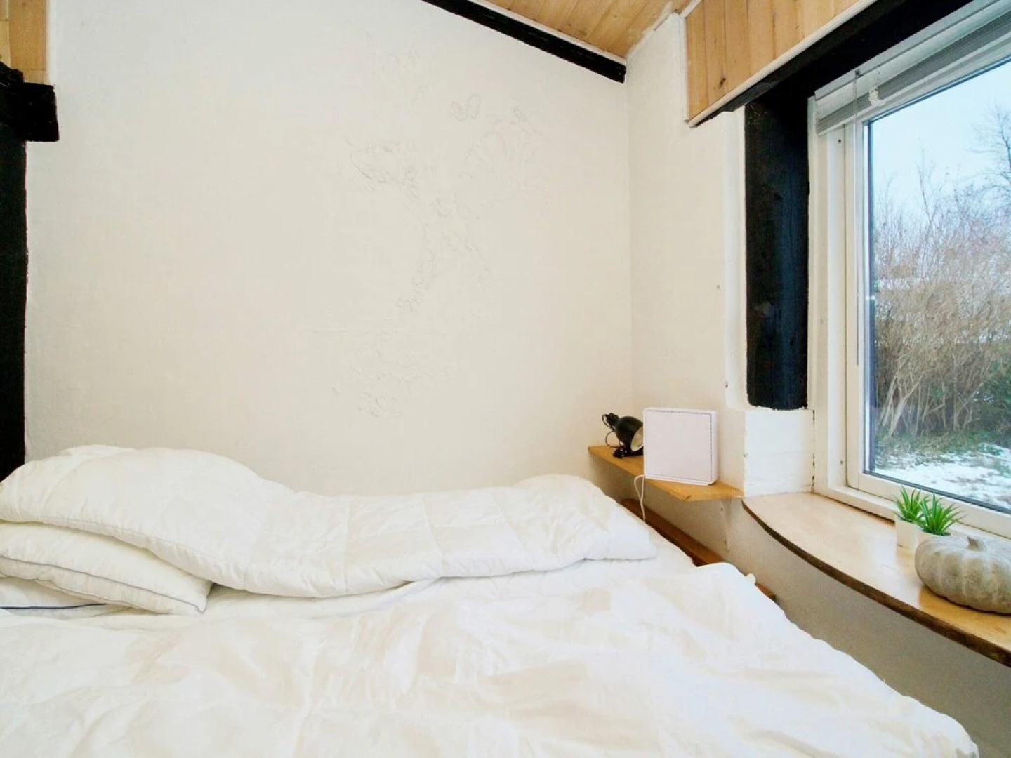 Charming Harbor Cottage-by Traum