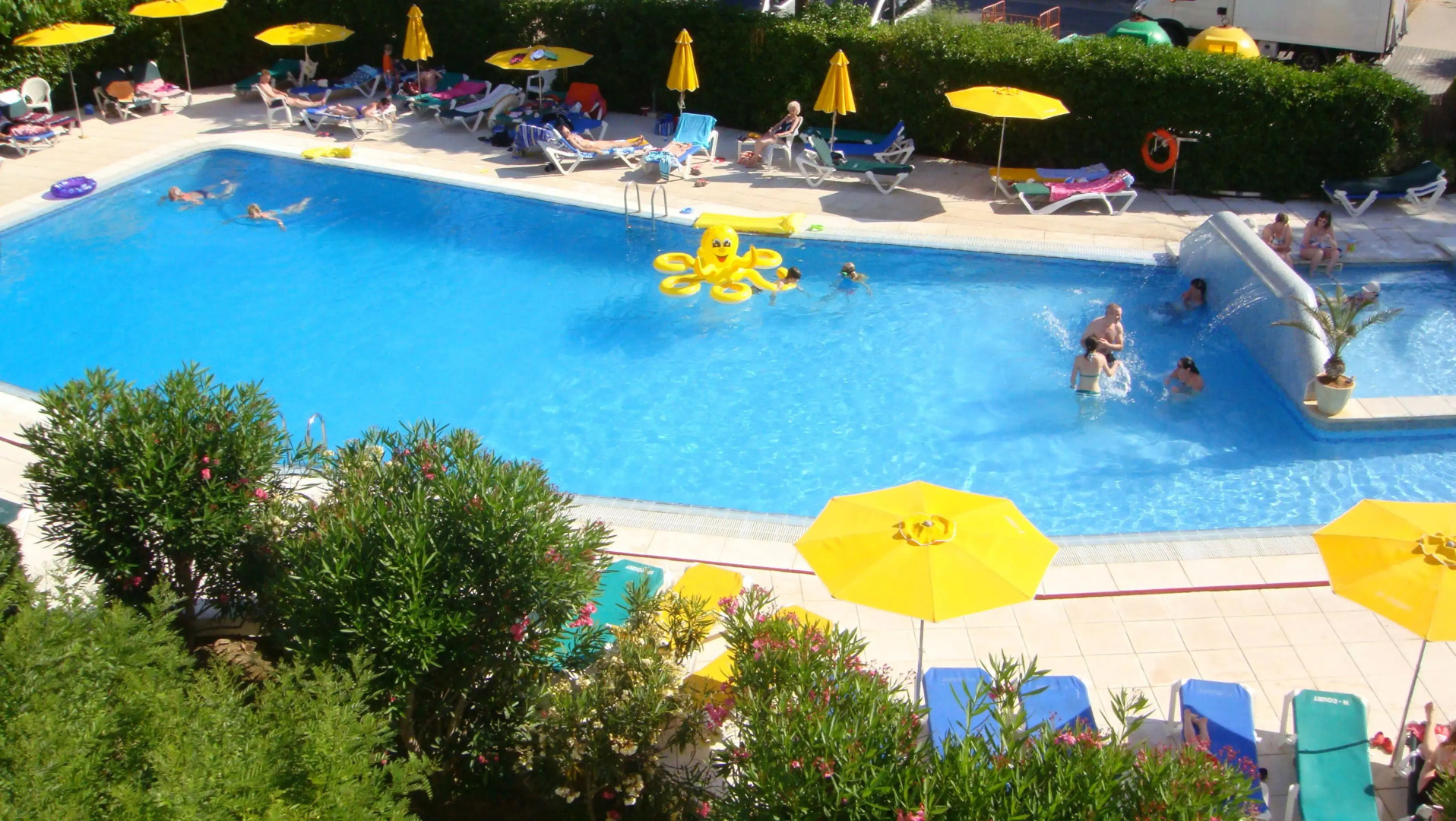 Hamilton Court  Apartamentos