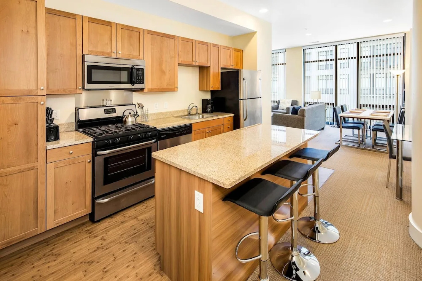 Global Luxury Suites at the Gateway Arch