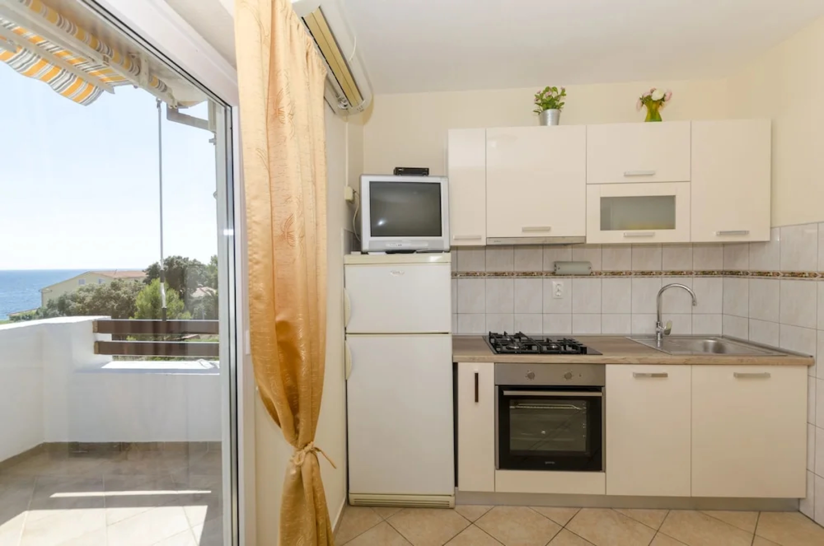 Apartments Caric