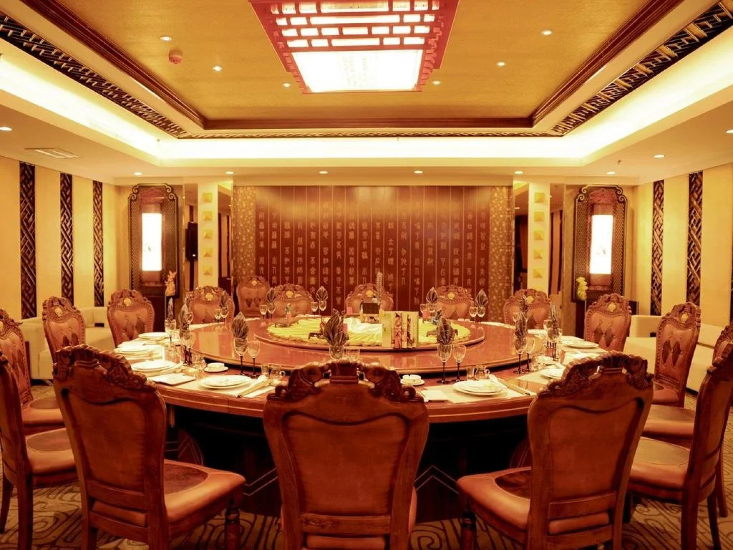 Rezen Qingjie Hotel (Jining New Stadium Branch)