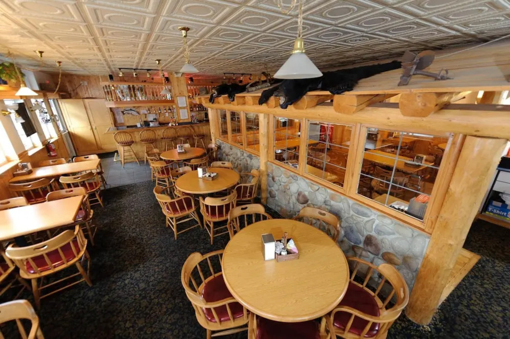 Frontier Suites Hotel in Juneau