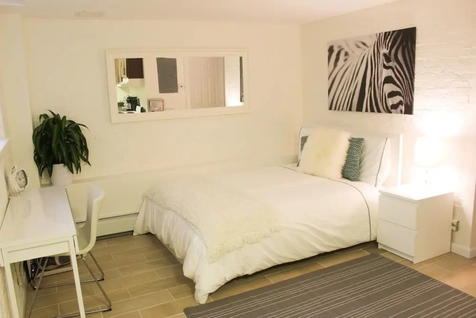 Comfy Studio in Boston's Back Bay Near Fenway Park