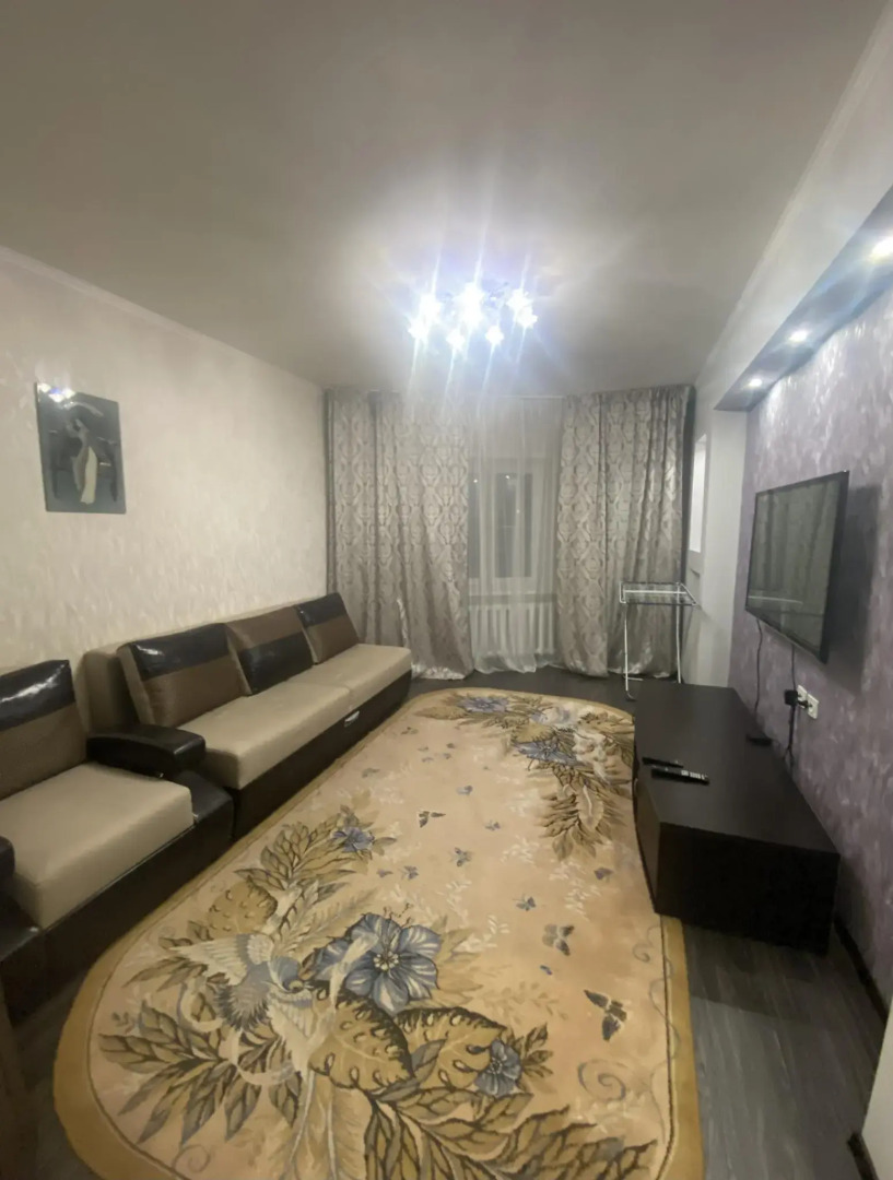 Апартаменты на проспекте 60 лет СССР 16