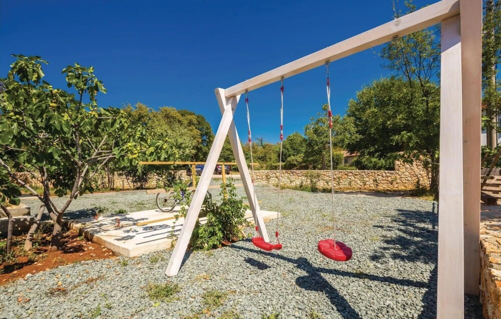 Beautiful Home in Kras With Wifi and 3 Bedrooms