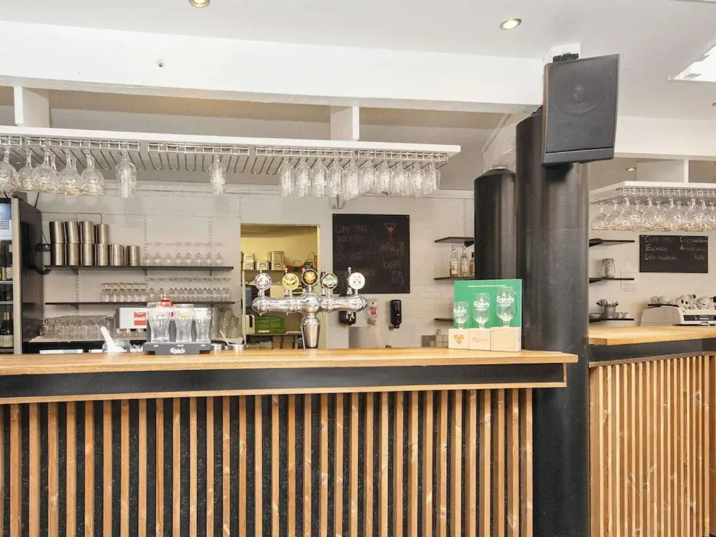 10 Person Holiday Home on a Holiday Park