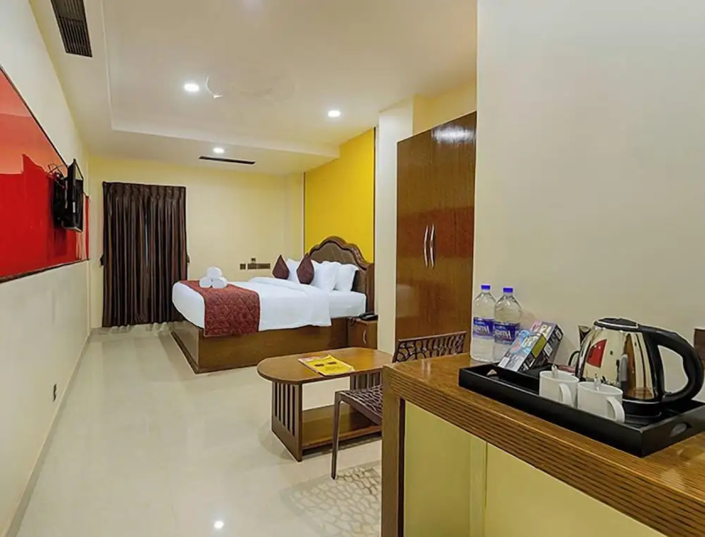 Hotel Ramraj Regency
