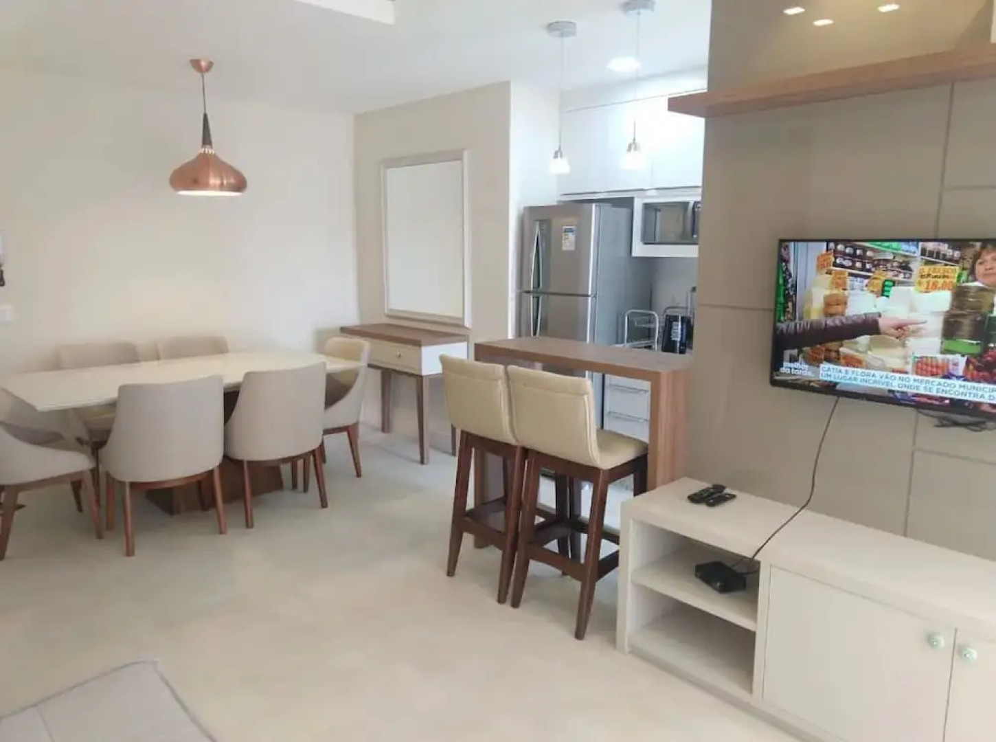 MGui 307 - Apartamento Centro de Bombinhas