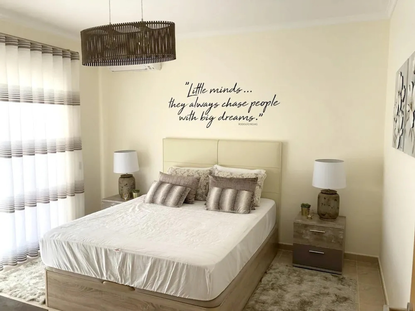 House With 4 Bedrooms in Pêra, With Wonderful Mountain View, Shared Pool, Enclosed Garden