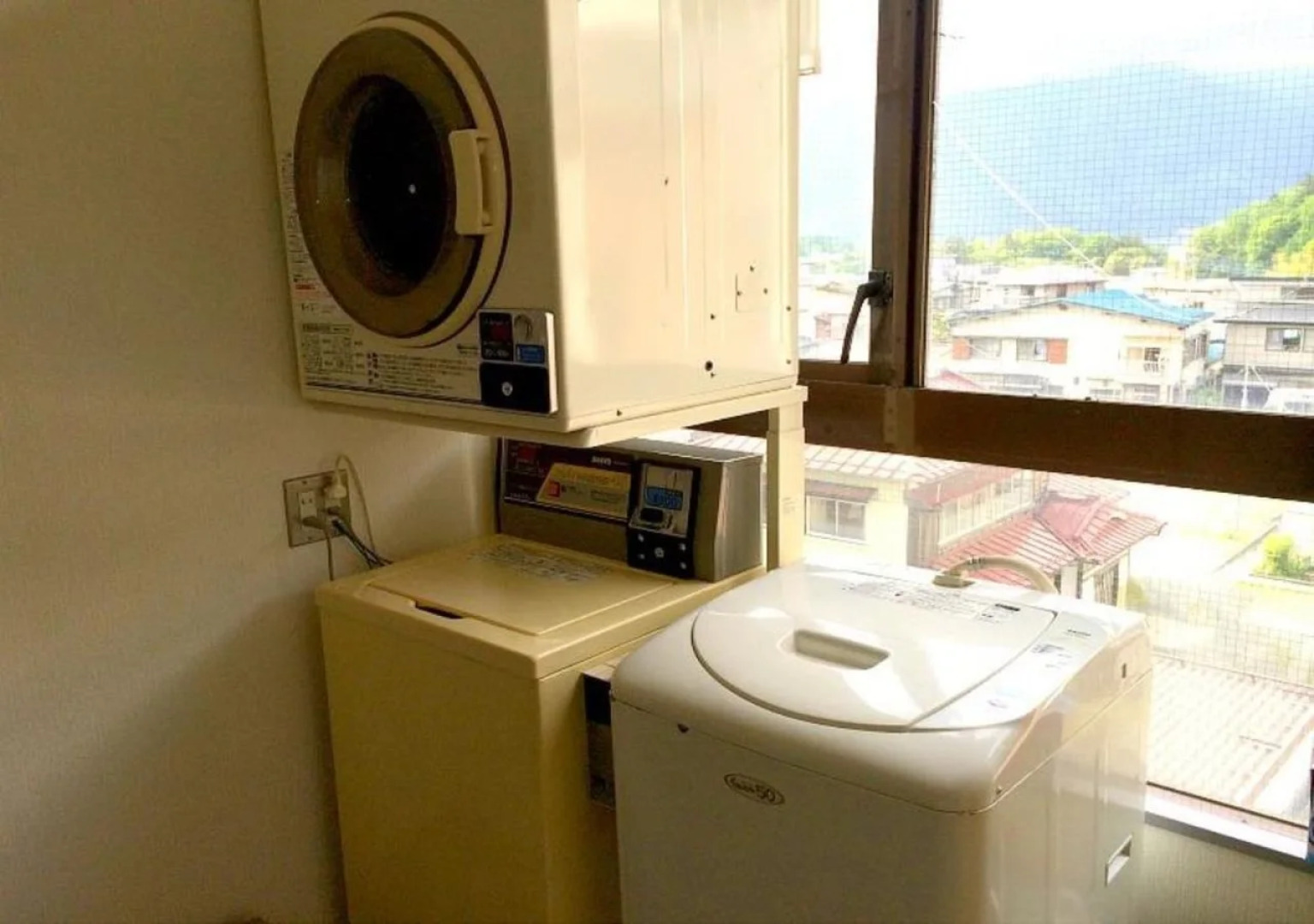 Kawaguchiko Station Inn