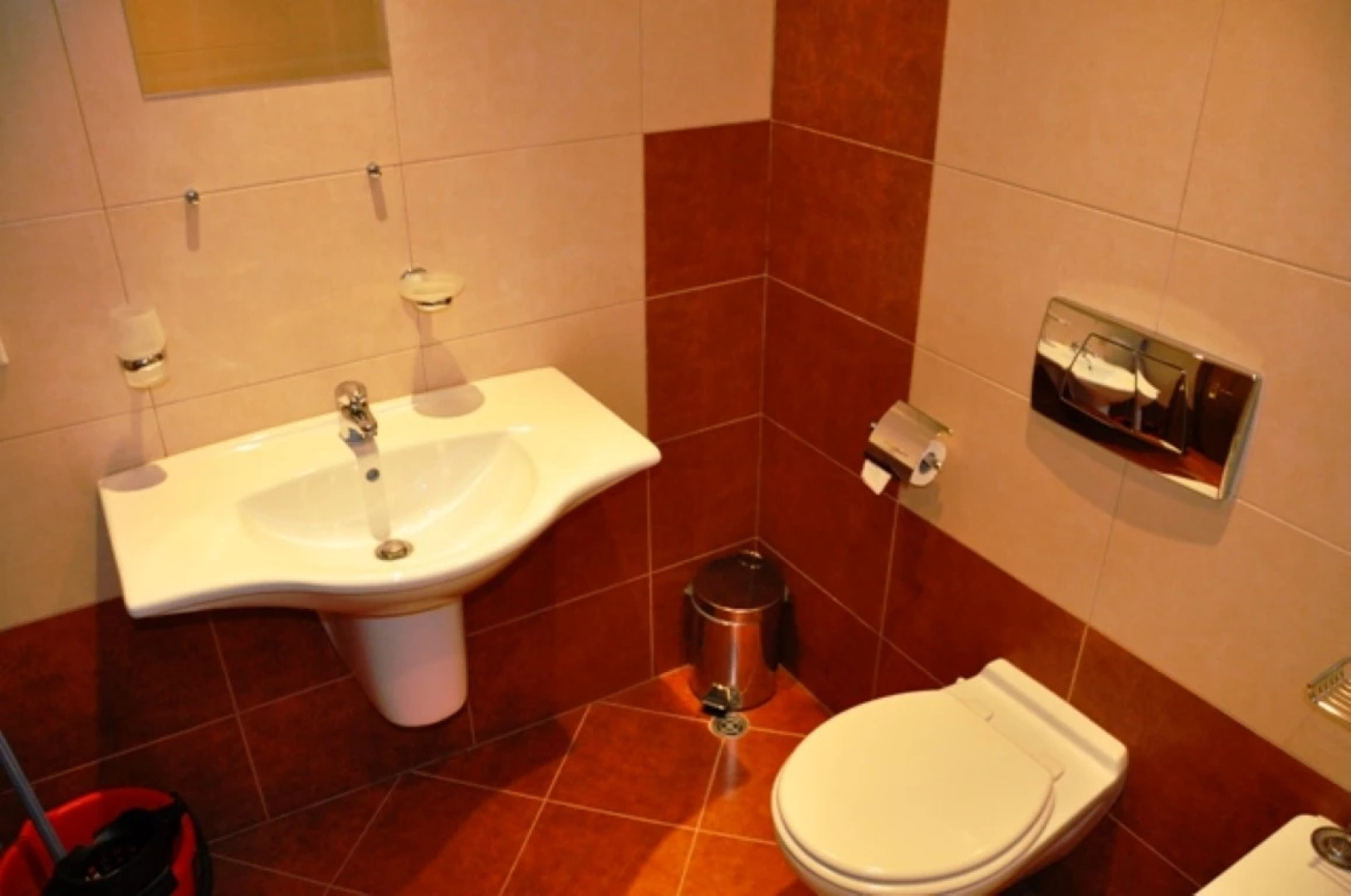 Royal Plaza Hotel Apartments