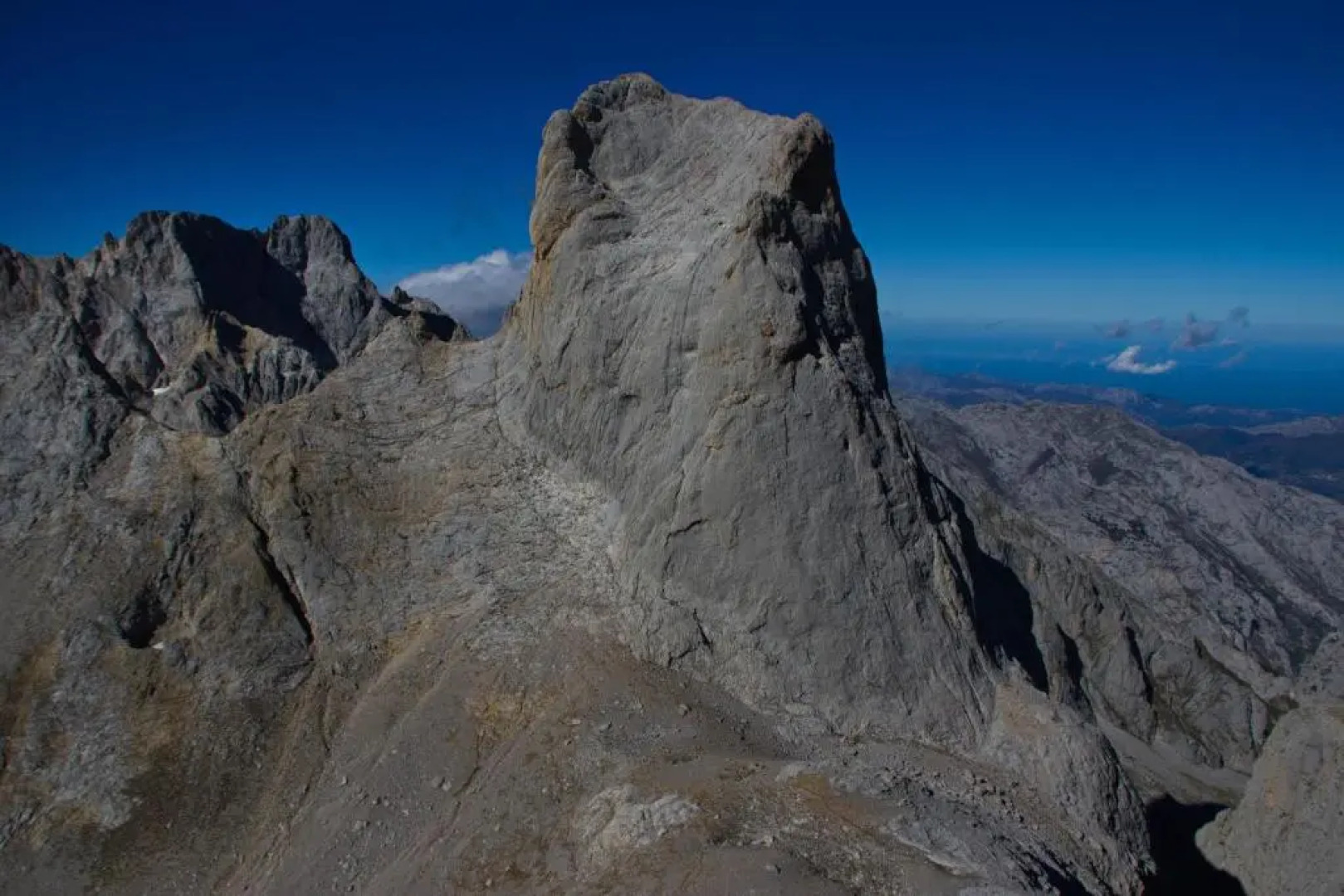 Apartamentos la Regoria