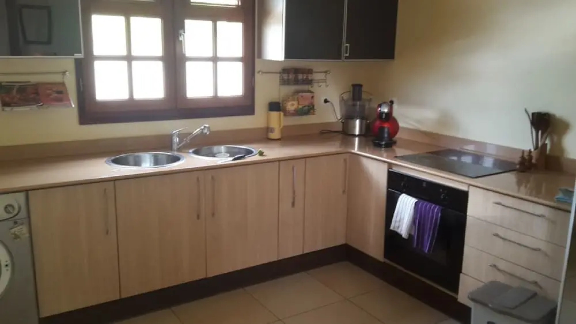 House With 2 Bedrooms in Saint-claude, With Wonderful sea View, Enclos