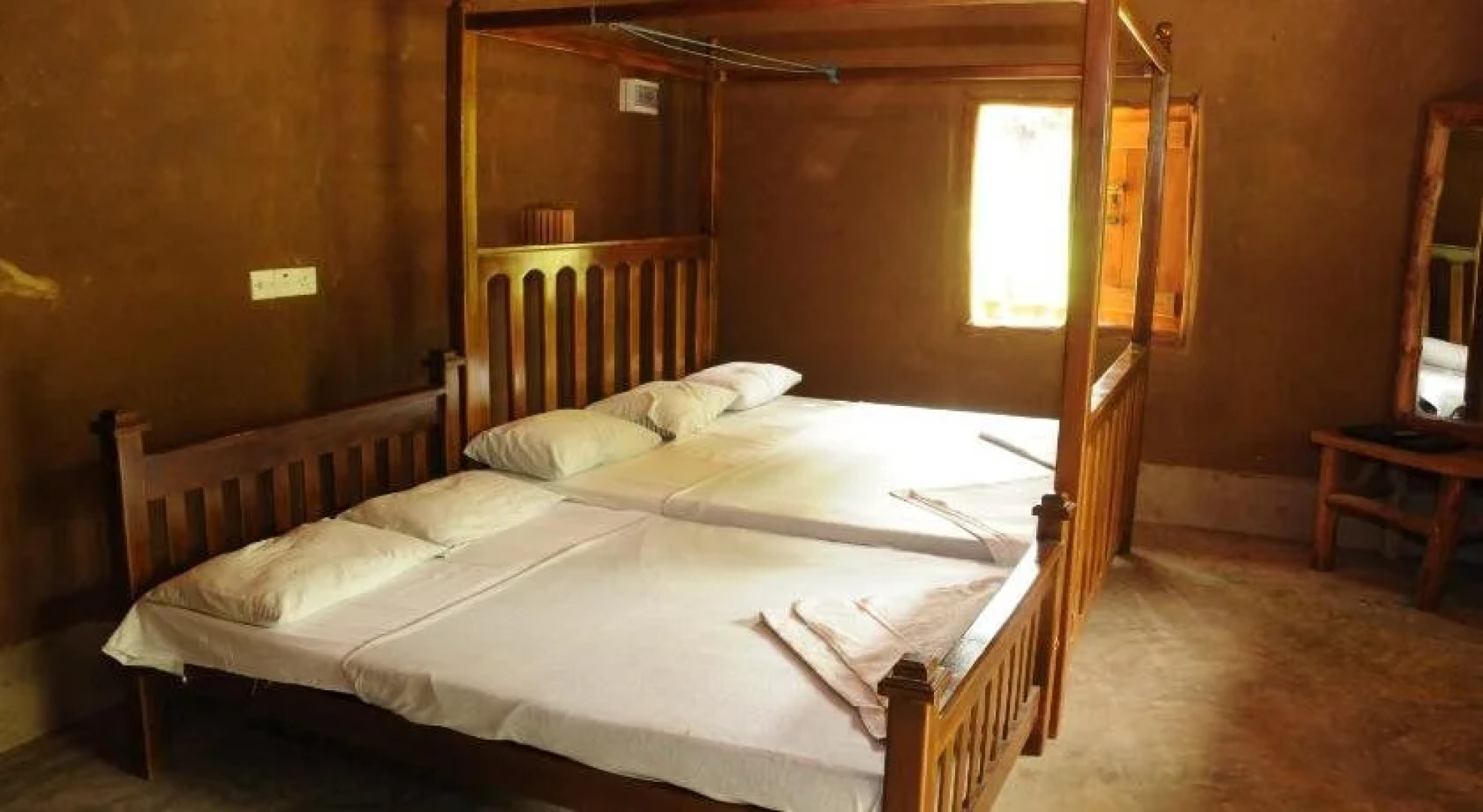 Elephant Paradise Safari Lodge
