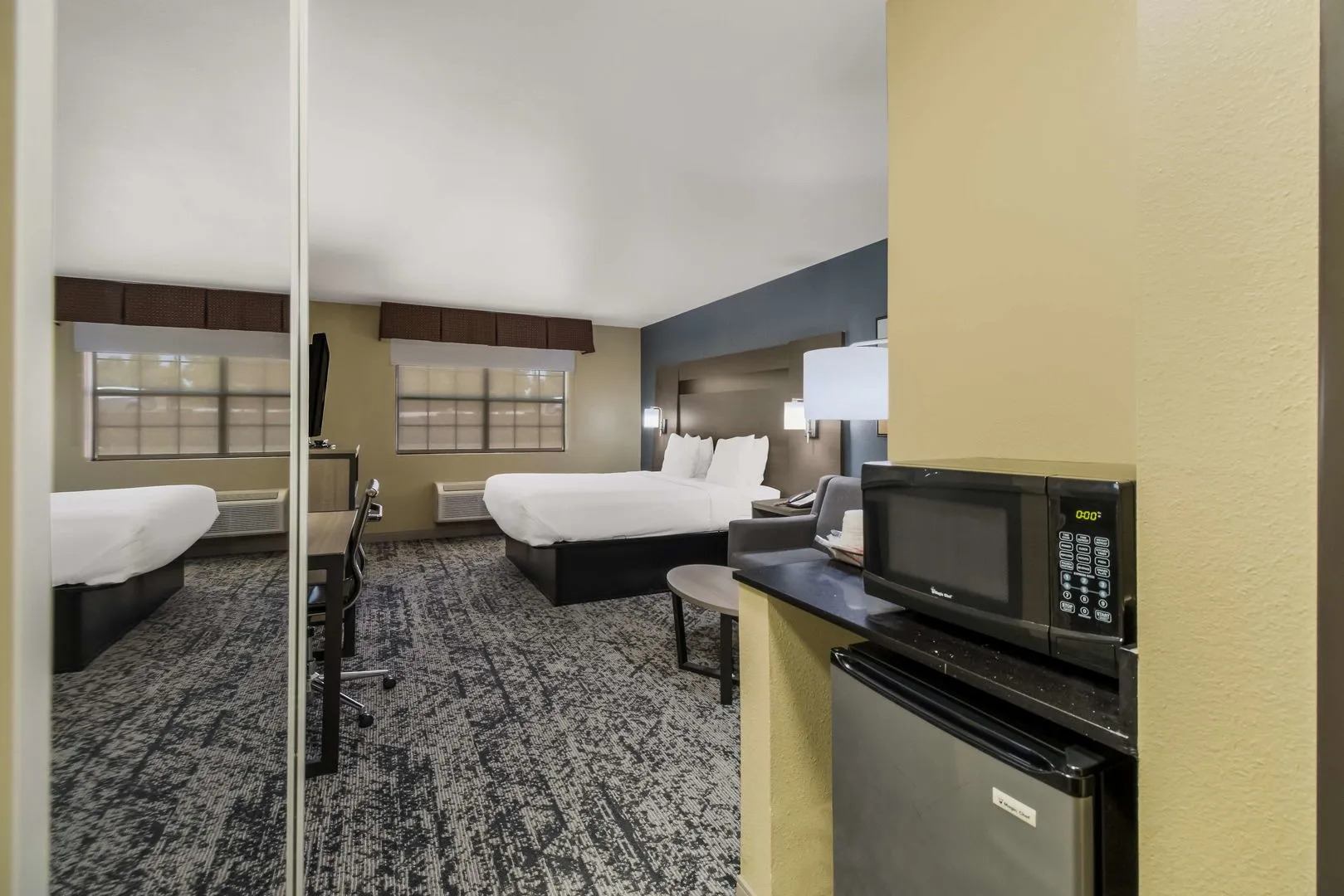 Best Western Temple Inn & Suites