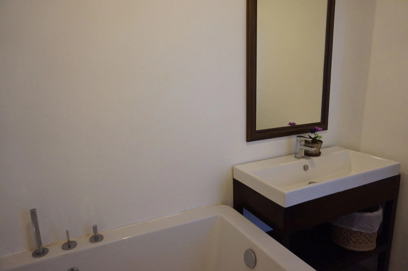 Sri Chiangkhan Hotel