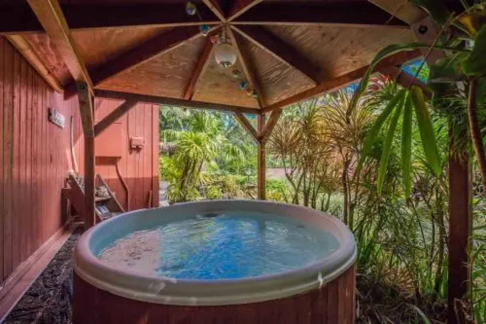 The Bali House & Bali Cottage at Kehena Beach