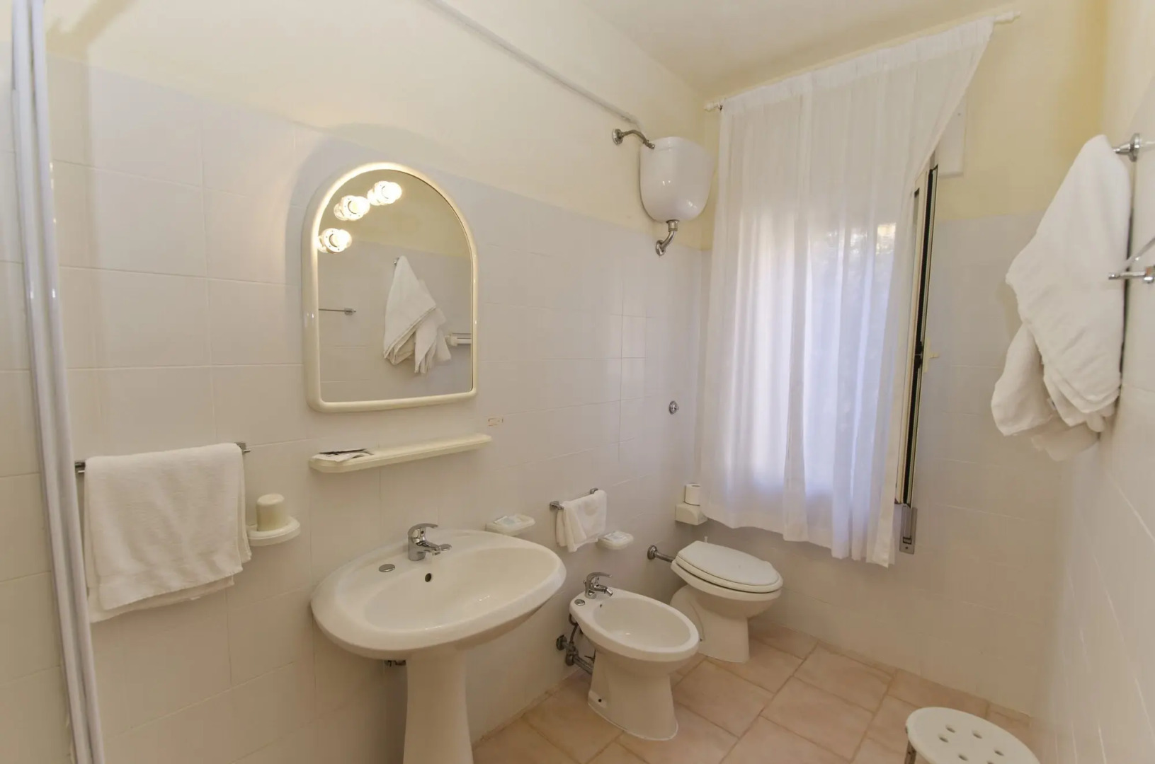 Hotel Gabbiano - Agenzia Isola Rossa