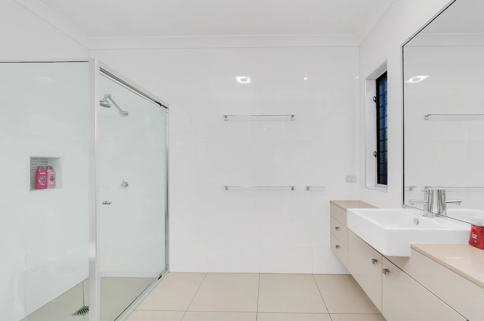 Luxury Home near Marina