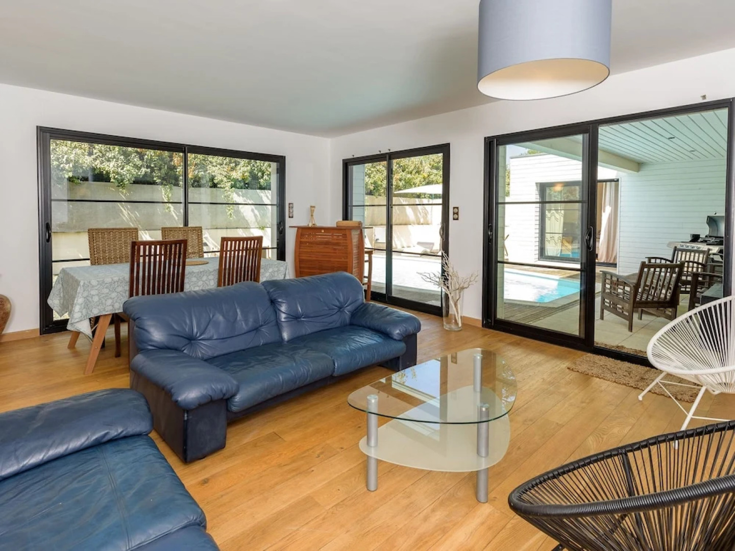 Beautiful Breton villa with private pool and large garden, 6 km from the coast