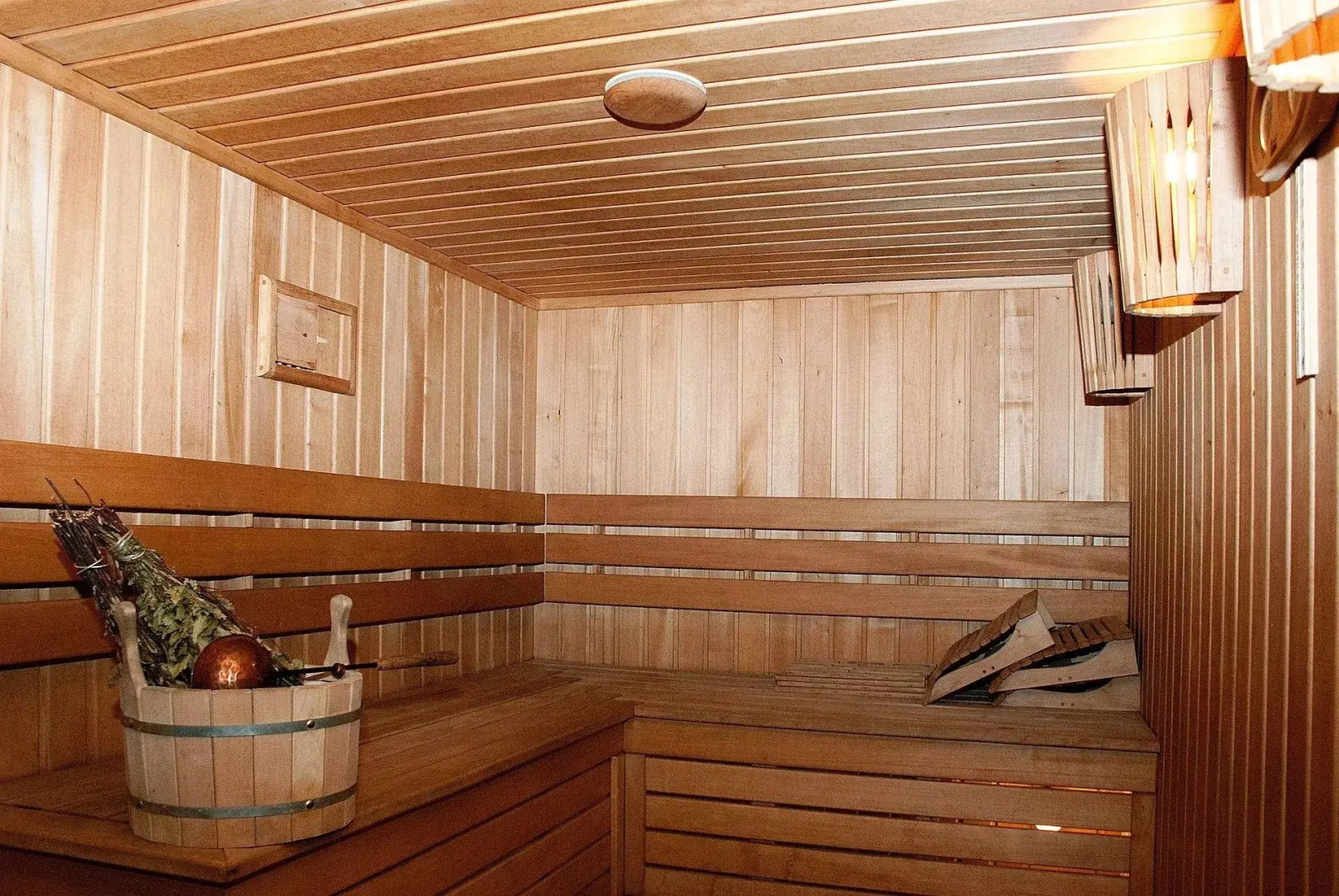 Красная скала