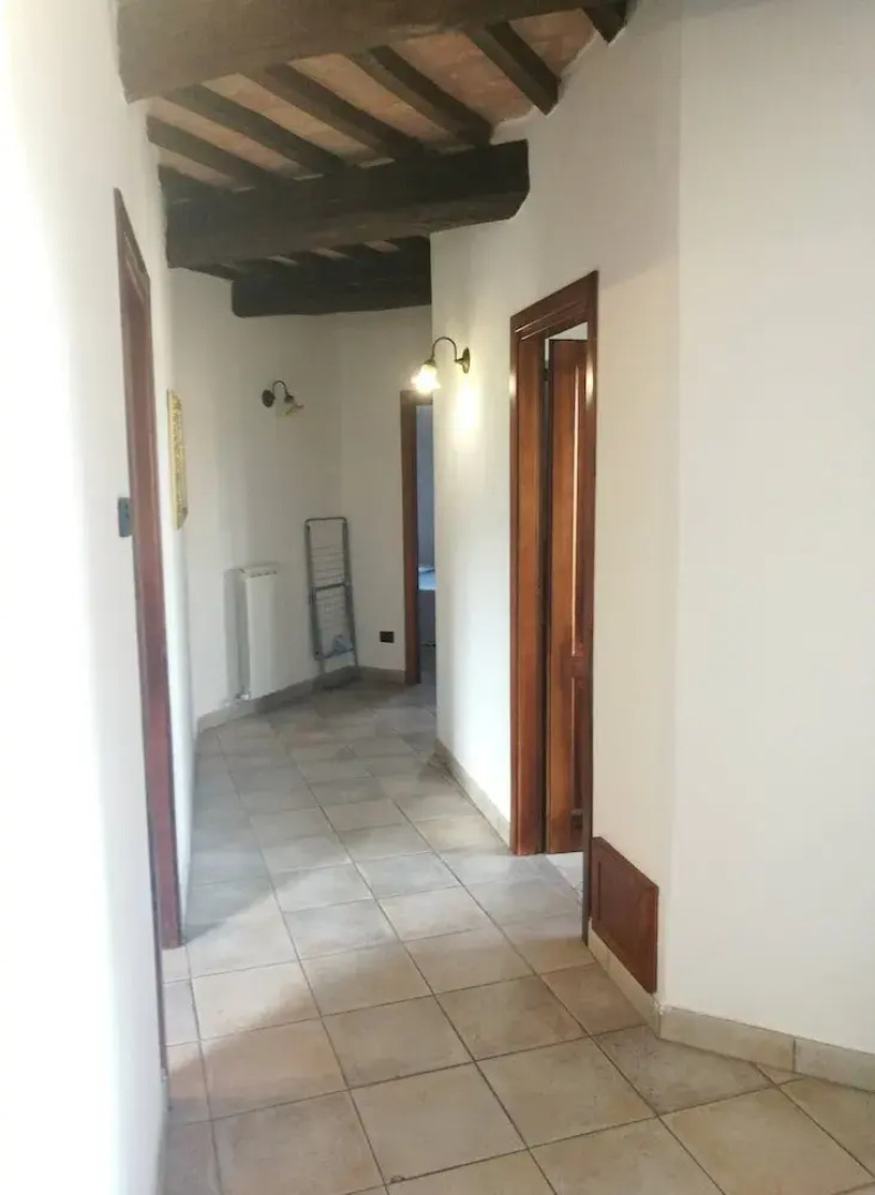 Portion of a Farmhouse With 30 Beds - 4 Apartments and 2 Rooms