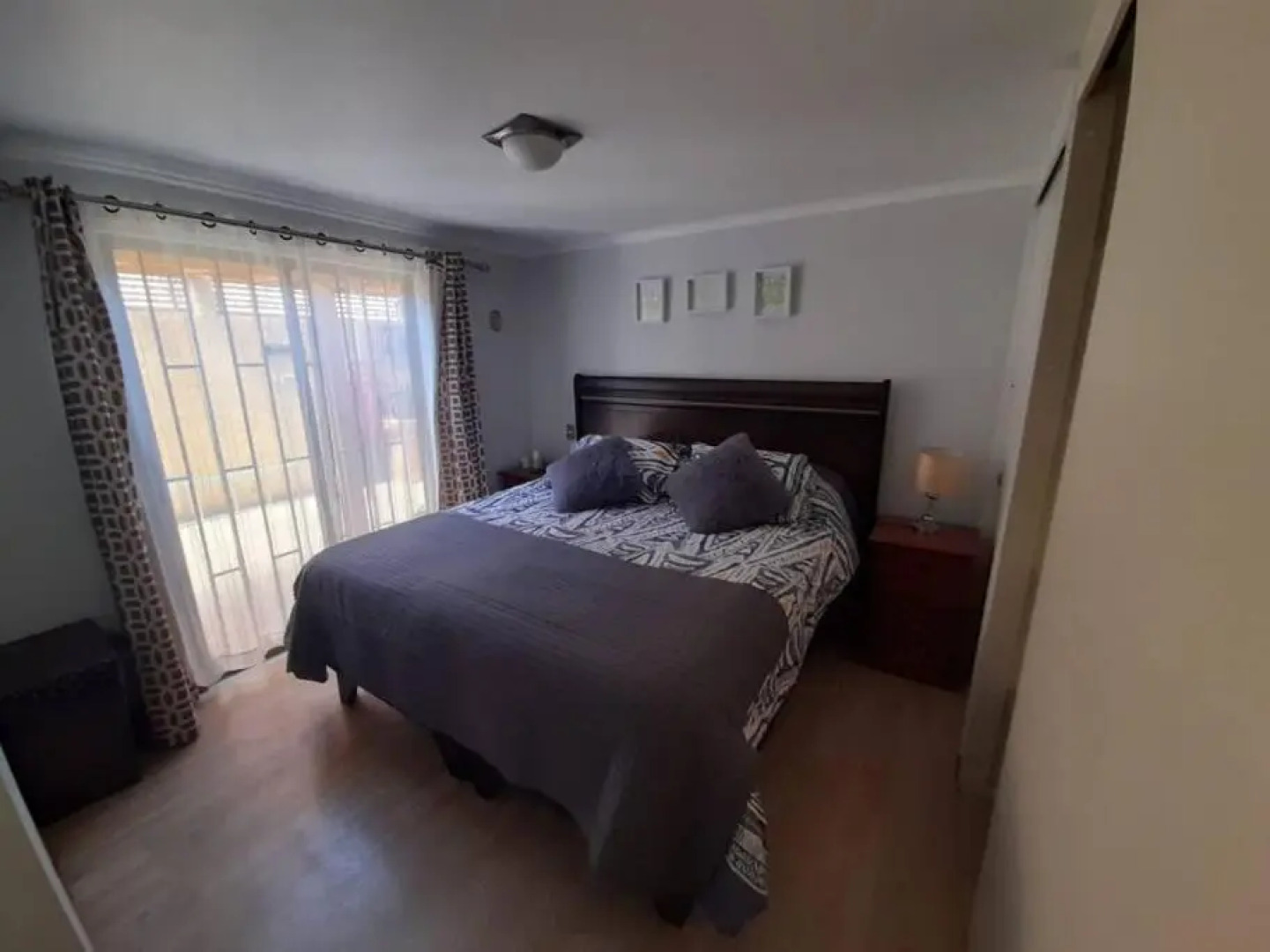 Amplia casa en sector residencial de La Serena.