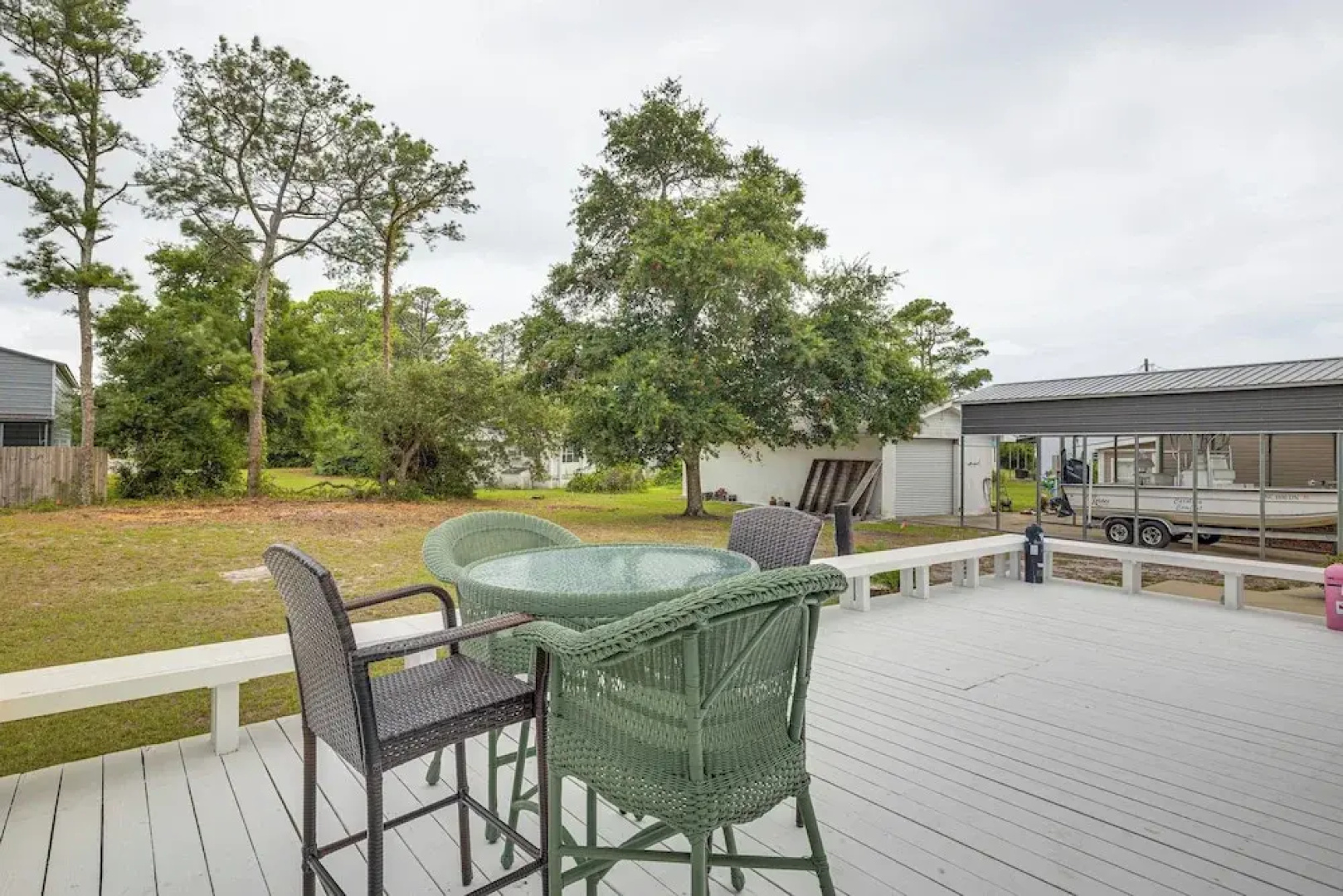 Harkers Island Getaway w/ Deck: Near Cape Lookout!