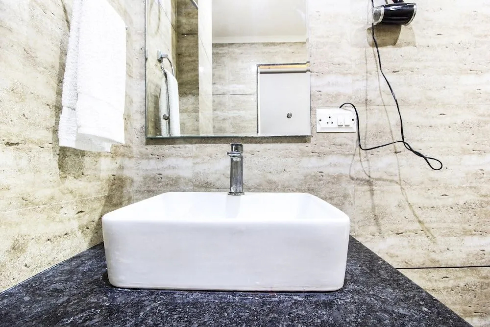 OYO 73795 Karthikeya Pride