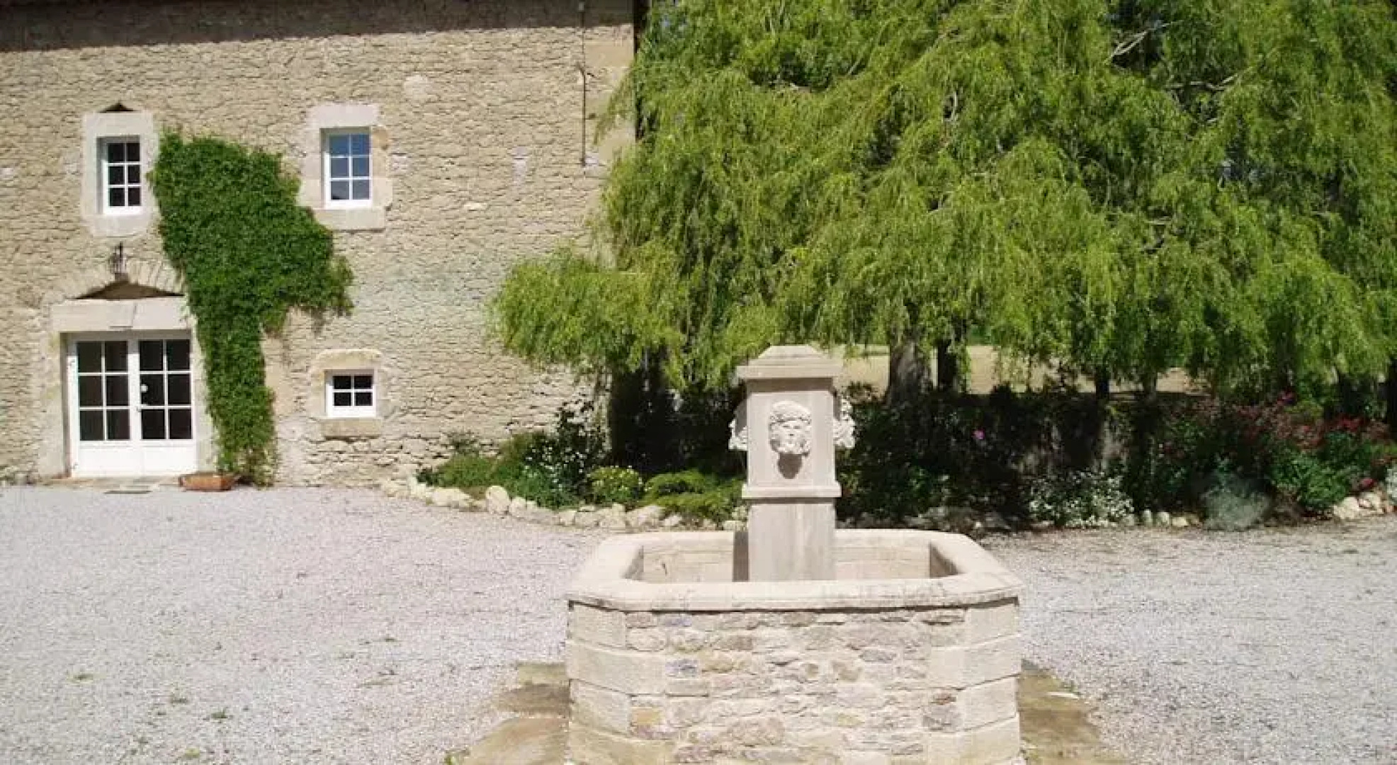Chambres dHôtes La fontaine de Lautrec