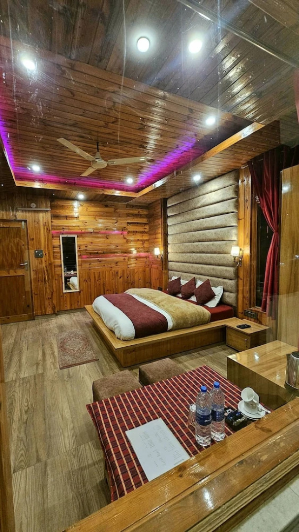 The Black Morel Hotel & Restaurant