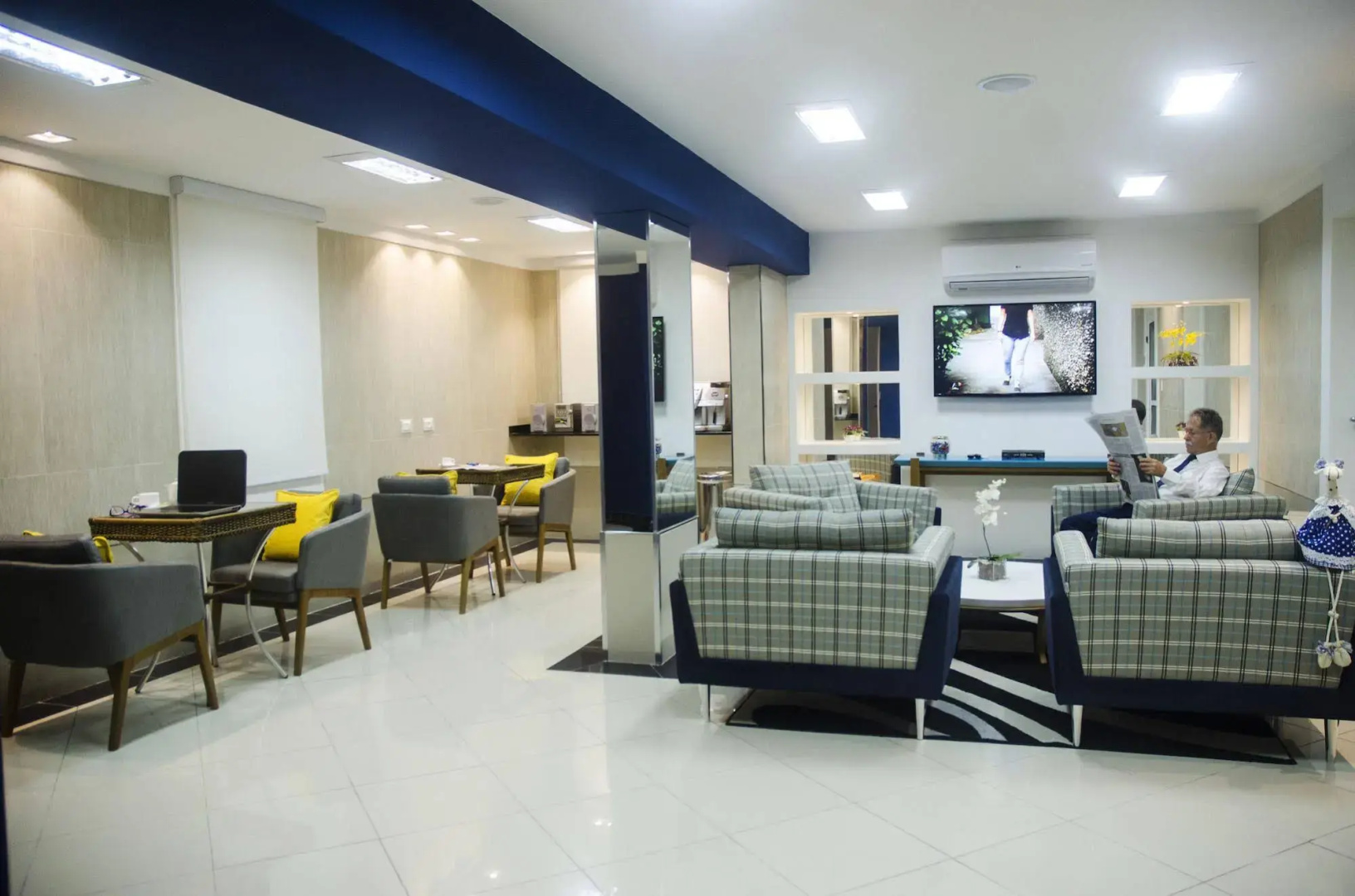 Summit Millian Hotel