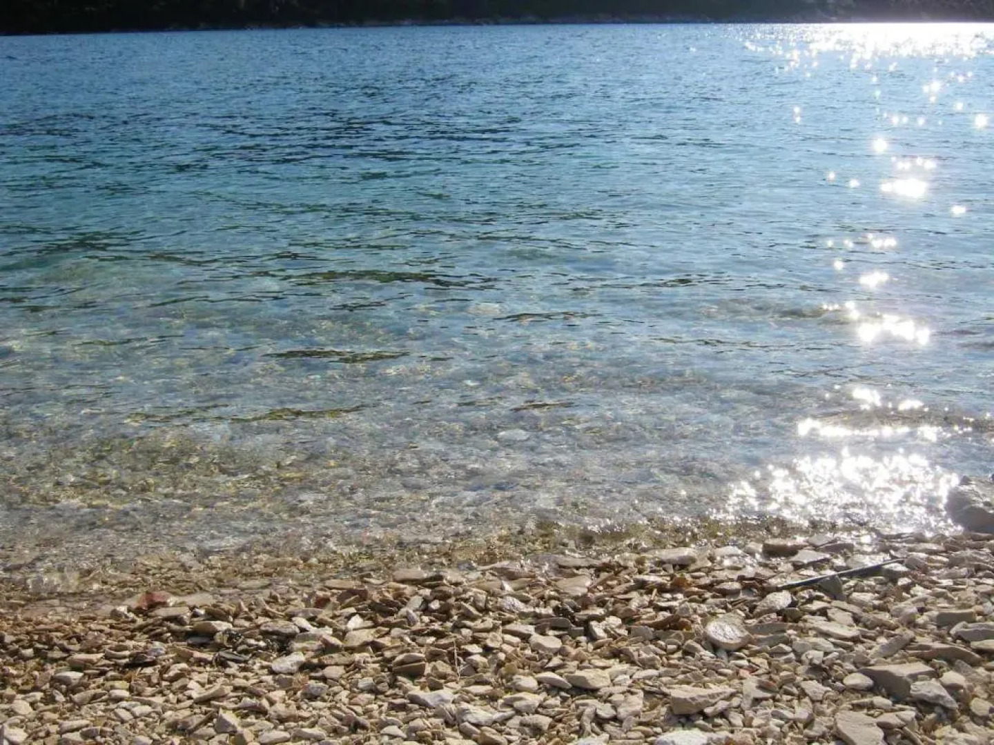 Apartment with 3 bedrooms in Zrnovo with wonderful sea view shared pool furnished balcony 80 m from the beach