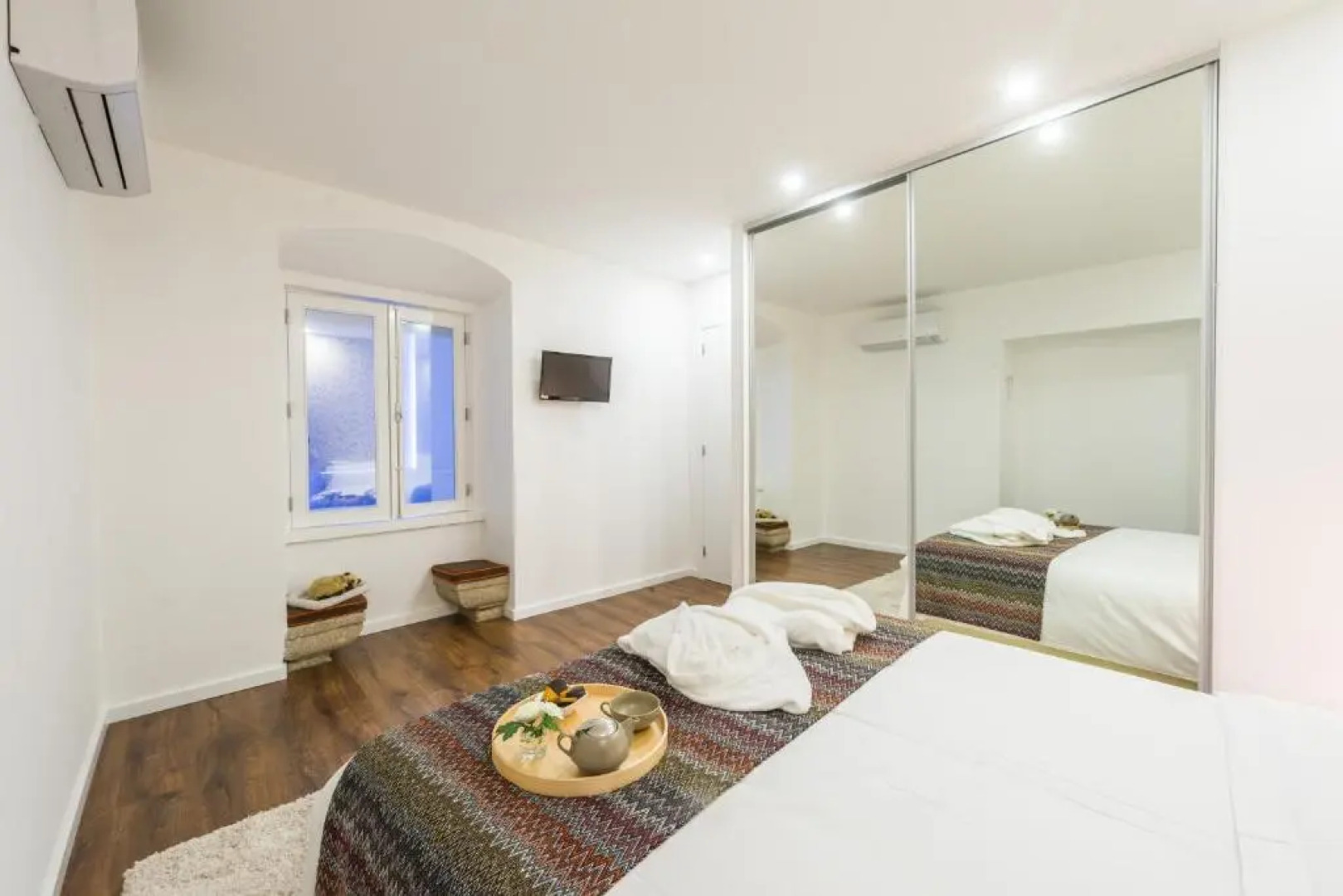 Tea 4 Nine Guest House and Bistro