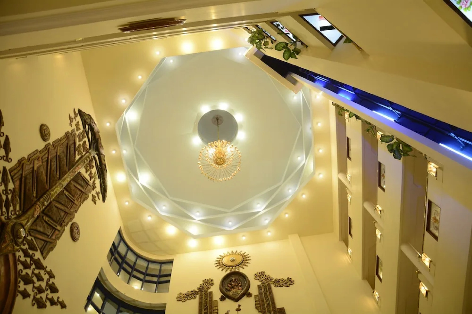 Sandesh The Prince - 4 Star Hotel